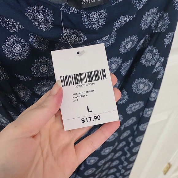 ✧・゚nwt f21 blue jumpsuit🍀 - Picture 5 of 5